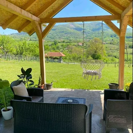 度假居 Civova Brvnara